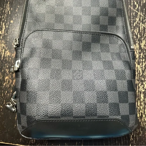 Louis Vuitton Bag - Picture 3 of 7